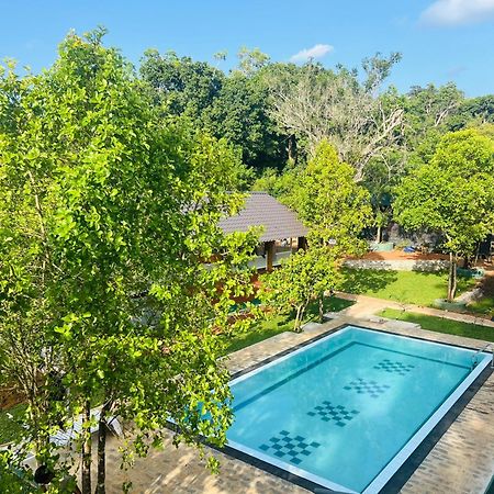 Maapagala Resort Sigirîya Extérieur photo